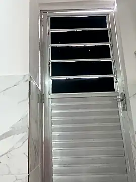 Snapshot of Anevic22 chatting on 11-09-25, 11:36 Anevic22 online show from 11-09-25, 11:36