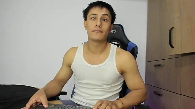 dorman boy online show from 12-04-25, 01:59