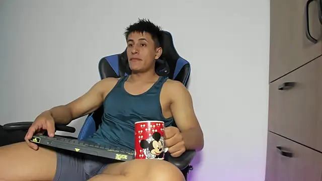 dorman boy online show from 02-12-26, 01:05