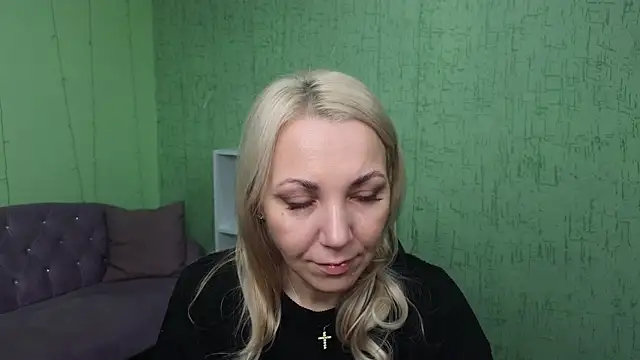 Jade Journey online show from 11-03-25, 05:23