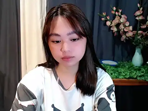 lustfullakim online show from 04-18-26, 01:35