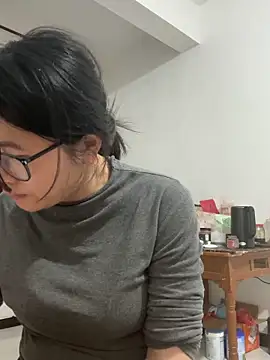 daaqnn online show from 04-26-26, 01:52