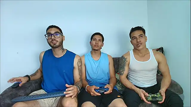 thebadboys05 online show from 11-05-25, 04:48