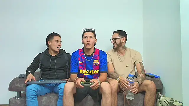 thebadboys05 online show from 11-29-25, 02:01