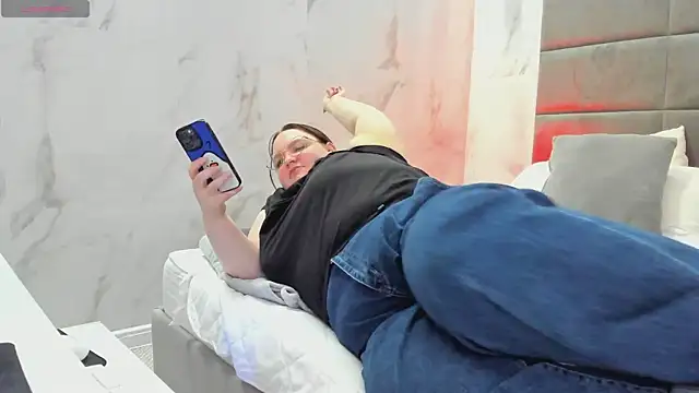 bbwsexis online show from 11-14-25, 05:27