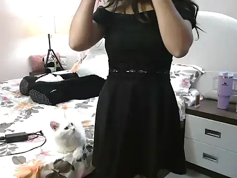 shakshi 89 online show from 04-18-26, 06:49