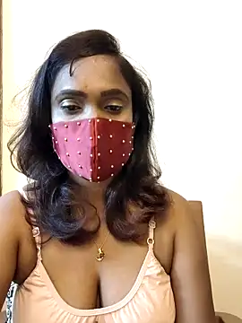 Queen-dhivya online show from 02-15-26, 01:32