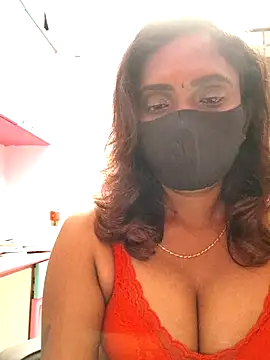 Queen-dhivya online show from 01-15-26, 08:56