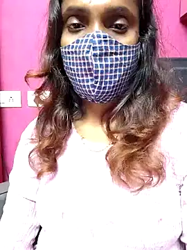 Queen-dhivya online show from 12-04-25, 05:56