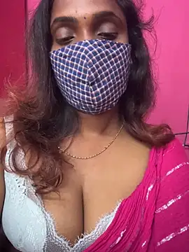 Queen-dhivya online show from 11-26-25, 06:24