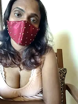 Queen-dhivya online show from 02-20-26, 03:58