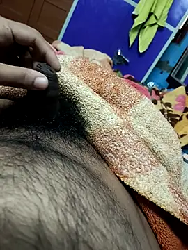 bearslove143 online show from 11-12-25, 02:59