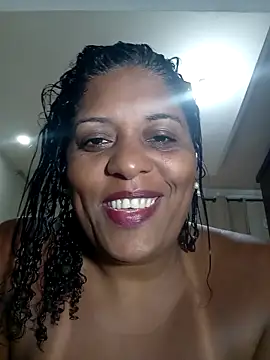 Maliaebonyfetish online show from 03-01-26, 11:54