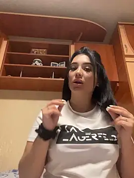 Bella Ella1203 online show from 11-09-25, 06:12