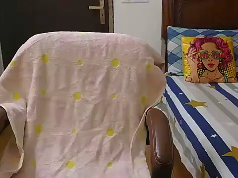 Snapshot of LovelyDancy chatting on 02-22-26, 02:25 LovelyDancy online show from 02-22-26, 02:25