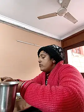 Hot-Sana2 online show from 01-14-26, 05:00