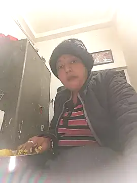 Hot-Sana2 online show from 01-07-26, 06:24