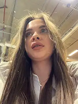 Snapshot of KristiRich chatting on 02-19-26, 11:40 KristiRich online show from 02-19-26, 11:40