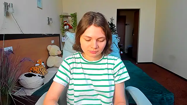 Stella-Maers online show from 12-22-25, 09:09