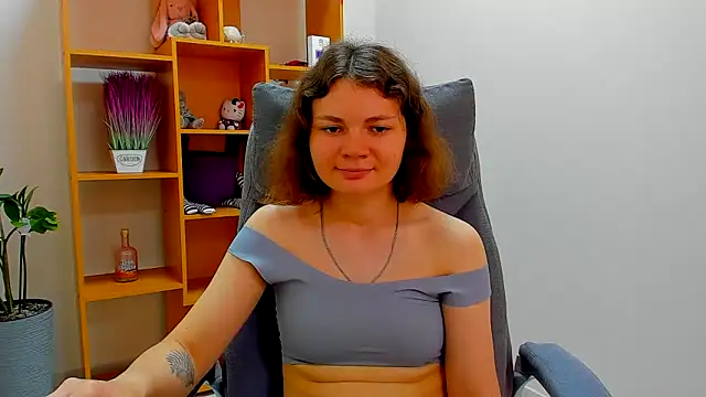 Stella-Maers online show from 06-19-26, 07:25