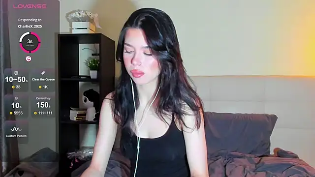 Tune Godnesss online show from 07-15-26, 01:23
