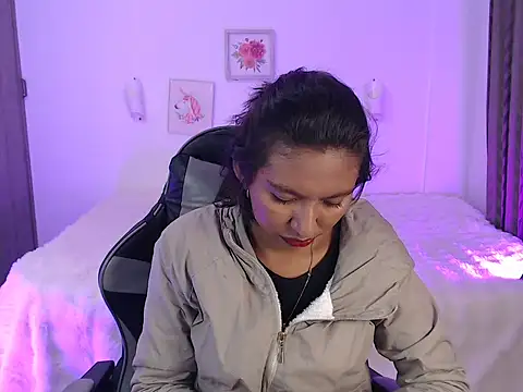 Samanta 777 online show from 04-10-26, 07:37