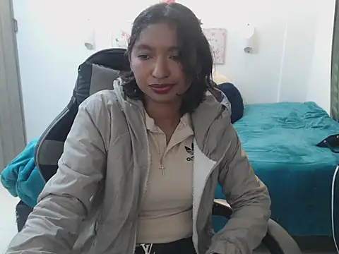 Samanta 777 online show from 05-13-26, 04:41