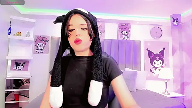 ClaudiaSophia online show from 01-18-26, 11:46