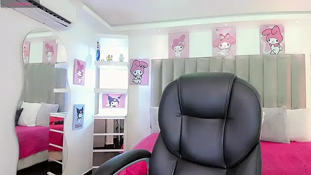 ClaudiaSophia online show from 01-11-26, 11:39