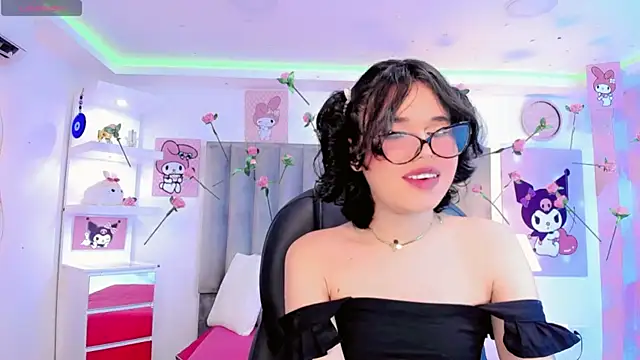 ClaudiaSophia online show from 02-15-26, 11:53