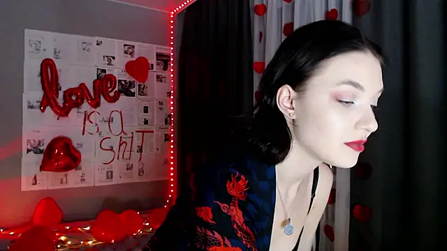 dolll maiya online show from 02-15-26, 07:46