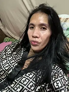 bellaUtops online show from 05-16-26, 03:27
