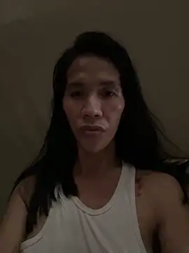 bellaUtops online show from 06-21-26, 04:51