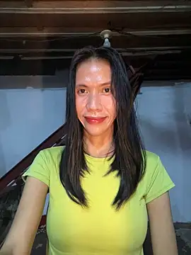 bellaUtops online show from 05-23-26, 02:16