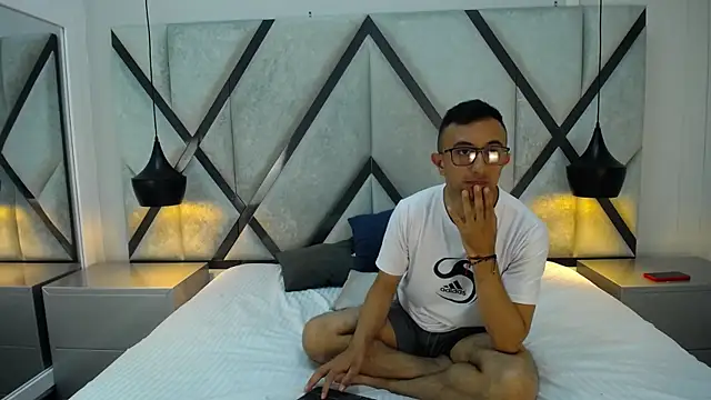 Addam Hunter online show from 11-13-25, 11:52