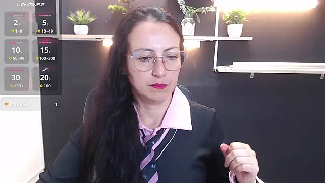 Lauryn Jones online show from 04-16-26, 07:03