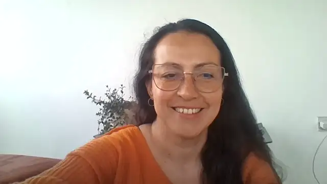 Lauryn Jones online show from 04-03-26, 10:05