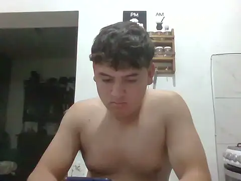 Myboy0020 online show from 12-03-25, 02:56