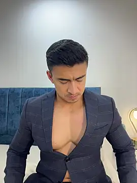 Chris Clarck online show from 11-14-25, 07:17