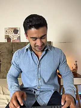 Chris Clarck online show from 11-30-25, 08:53