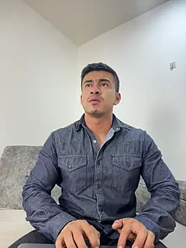 Chris Clarck online show from 11-10-25, 08:25