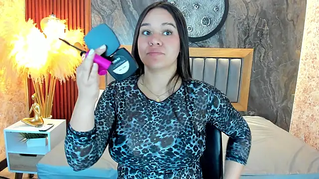 Valery Shadey online show from 11-28-25, 07:36