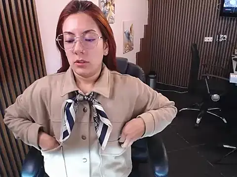 desk desire online show from 11-10-25, 11:04