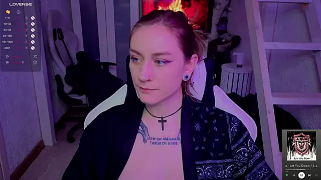 RetroMarie online show from 11-08-25, 08:40