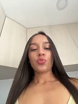 Brunettecollins05 online show from 03-27-26, 09:27