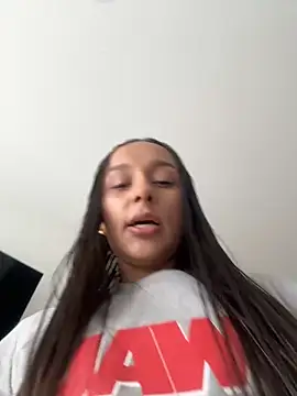 Brunettecollins05 online show from 03-24-26, 07:14