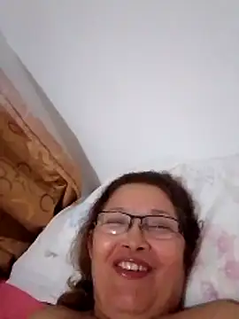 Snapshot of Cessi50 chatting on 02-09-26, 12:41 Cessi50 online show from 02-09-26, 12:41