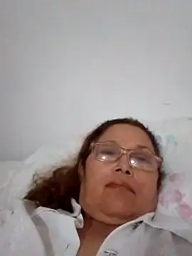 Snapshot of Cessi50 chatting on 02-03-26, 12:54 Cessi50 online show from 02-03-26, 12:54