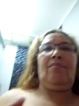 Snapshot of Cessi50 chatting on 11-24-25, 12:54 Cessi50 online show from 11-24-25, 12:54