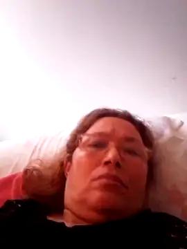 Snapshot of Cessi50 chatting on 02-02-26, 12:26 Cessi50 online show from 02-02-26, 12:26